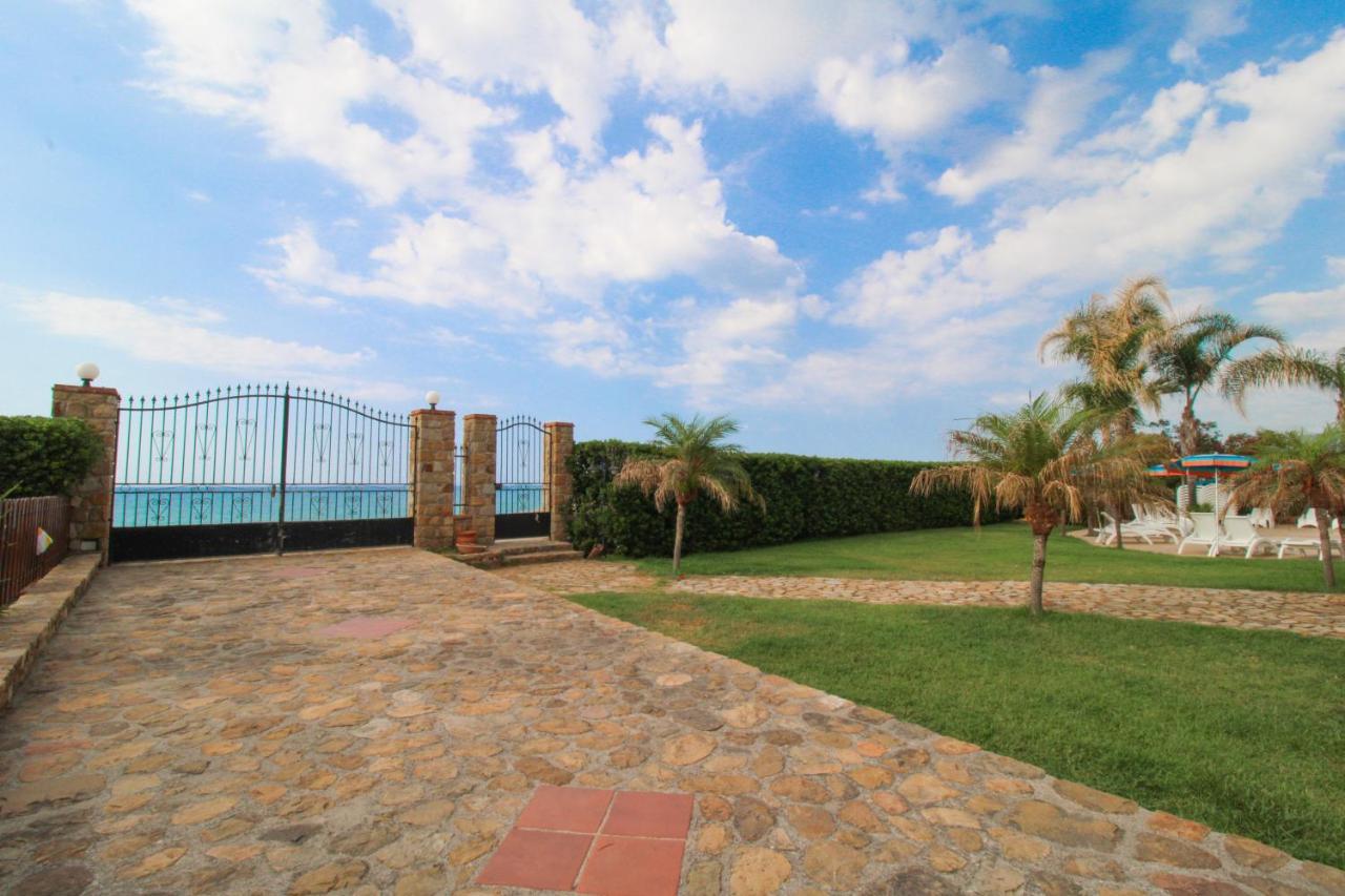 Il Geranio - Resort & Suites 아퀘돌치 외부 사진