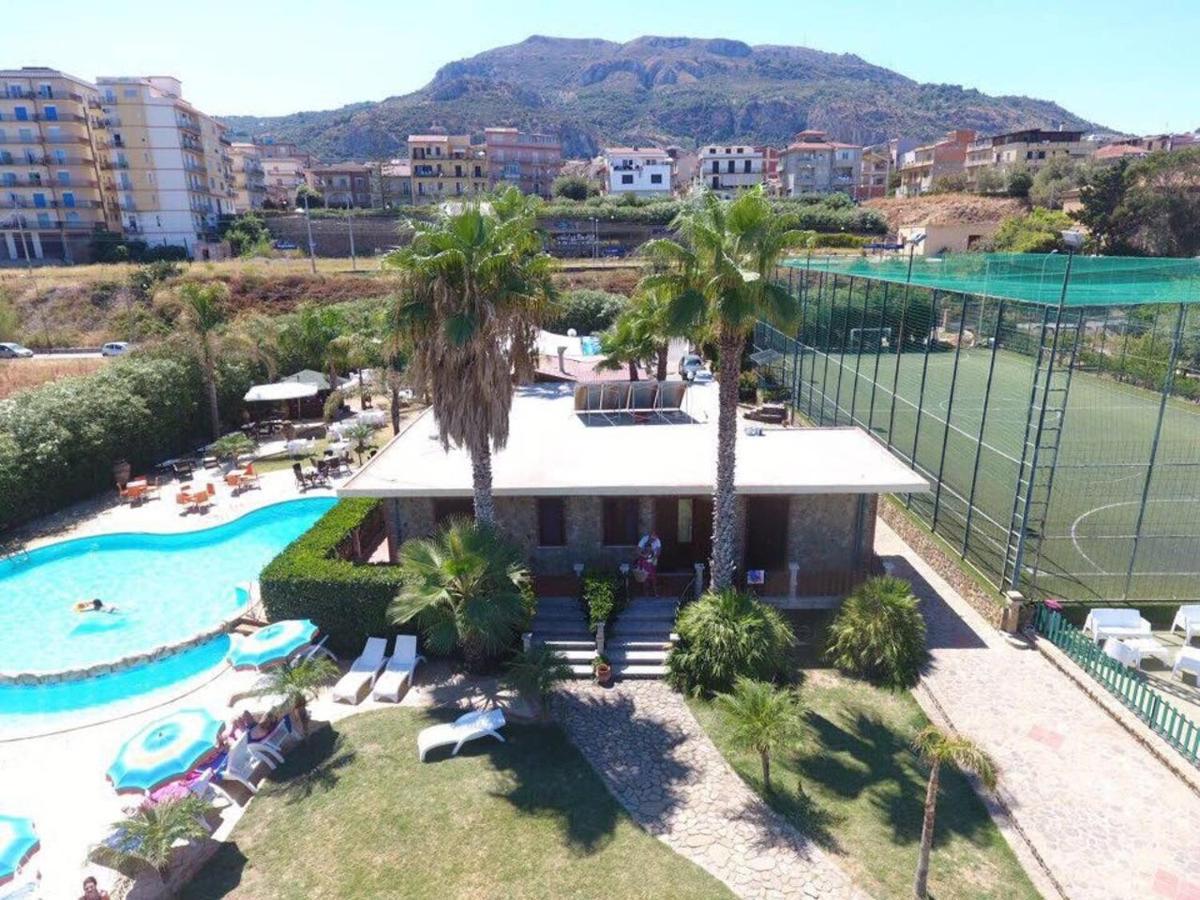 Il Geranio - Resort & Suites 아퀘돌치 외부 사진
